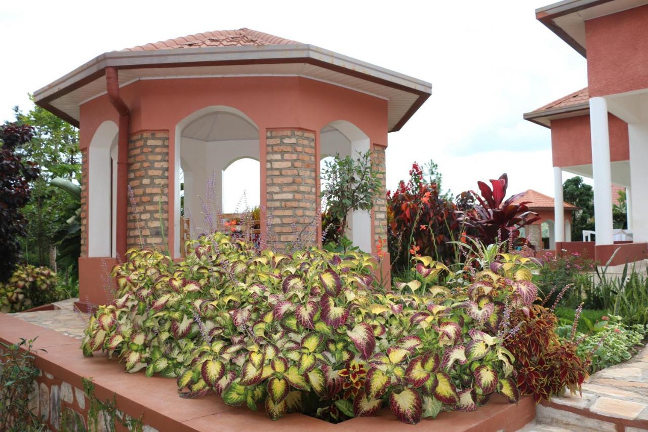 Hotel Maisons-Sifa Butare Экстерьер фото