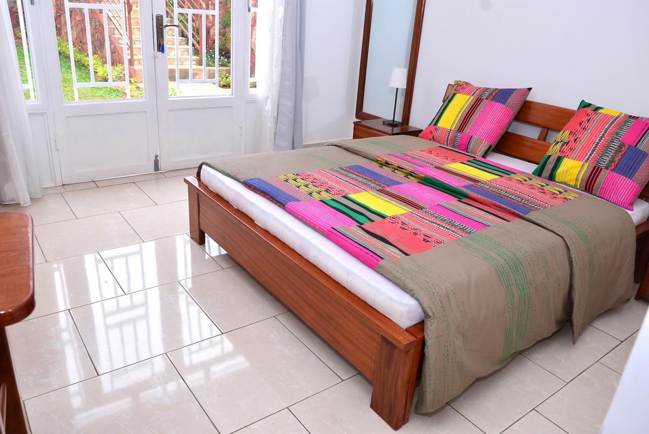 Hotel Maisons-Sifa Butare Экстерьер фото