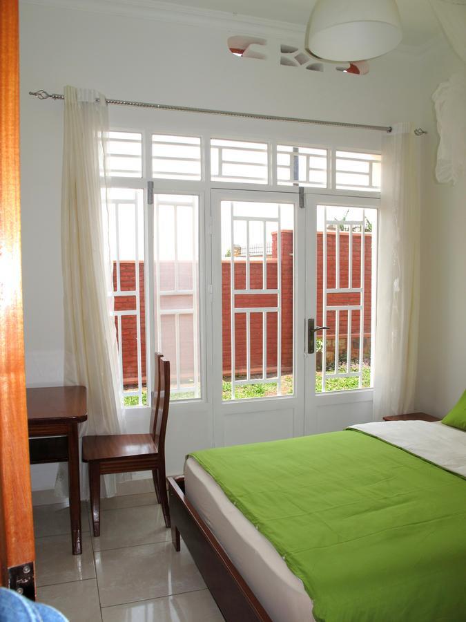 Hotel Maisons-Sifa Butare Экстерьер фото