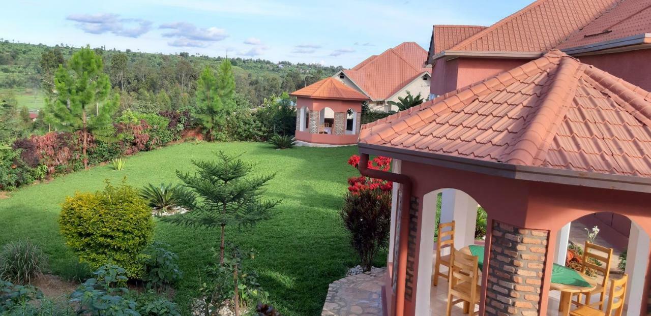 Hotel Maisons-Sifa Butare Экстерьер фото