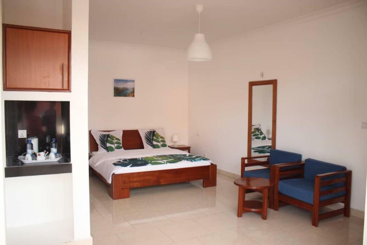 Hotel Maisons-Sifa Butare Экстерьер фото