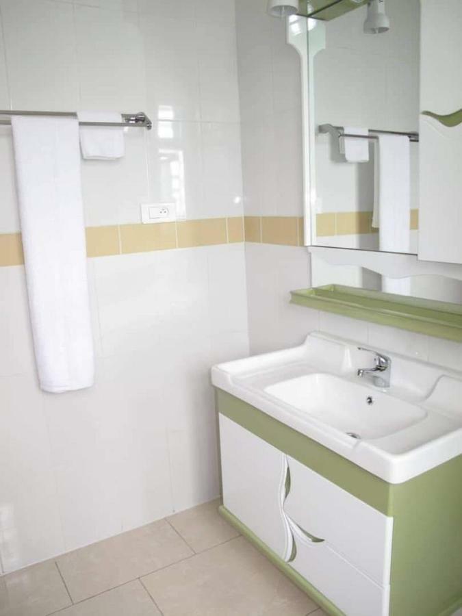 Hotel Maisons-Sifa Butare Экстерьер фото
