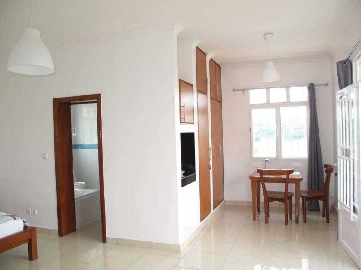 Hotel Maisons-Sifa Butare Экстерьер фото